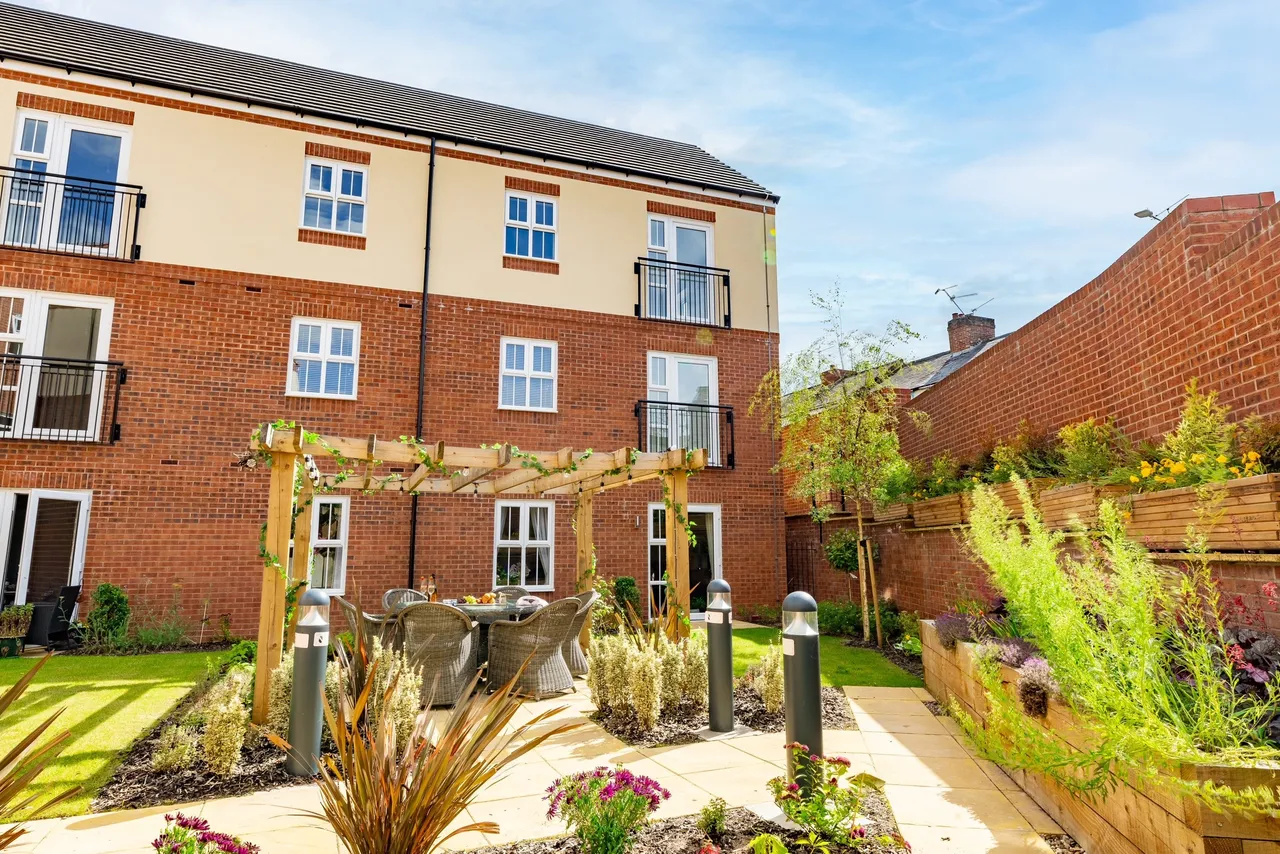 Priory Place, photo 9