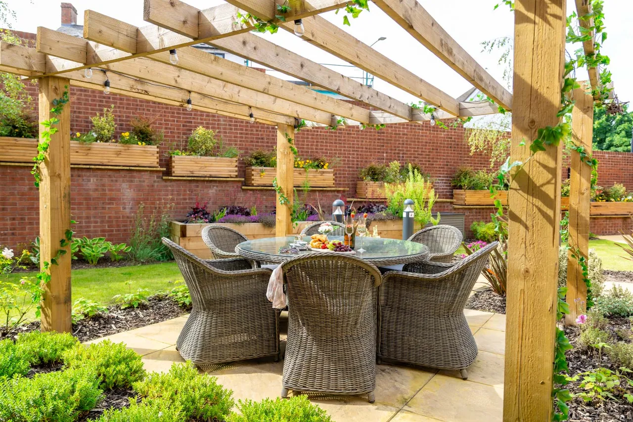 Priory Place, photo 6