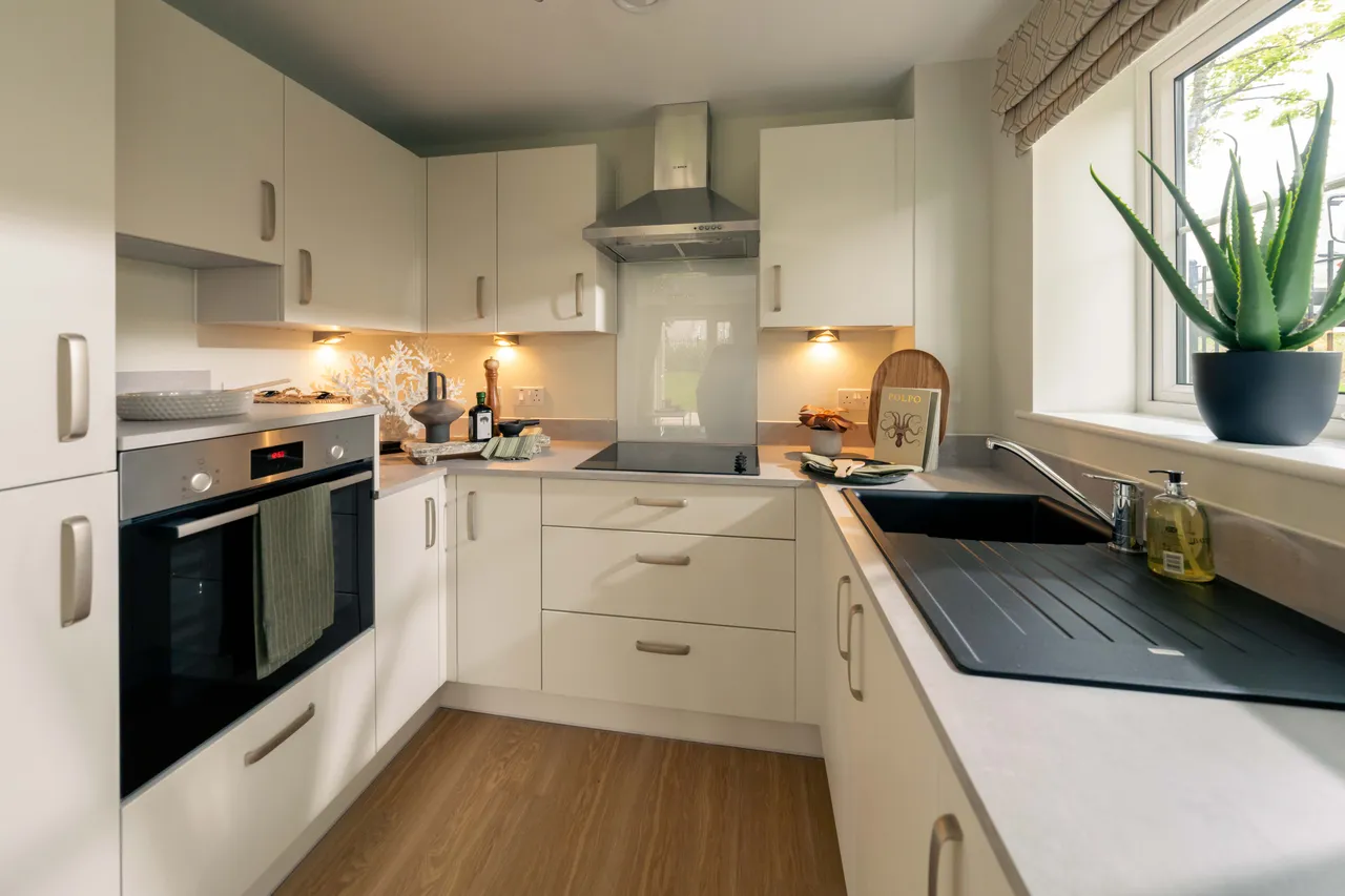 Queen Elizabeth Place, photo 8