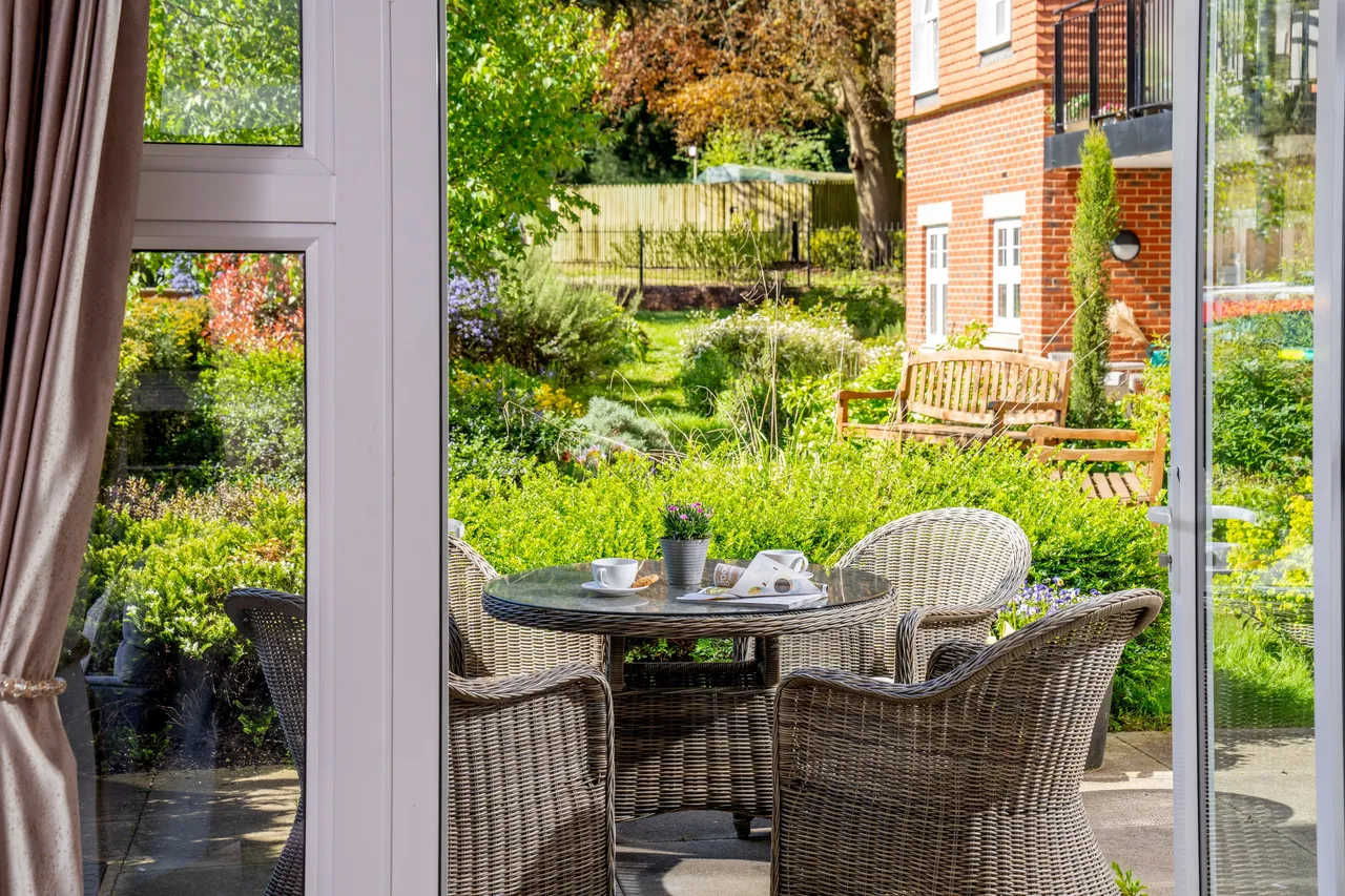 Rutherford House, Chalfont St. Peter: new homes by McCarthy Stone