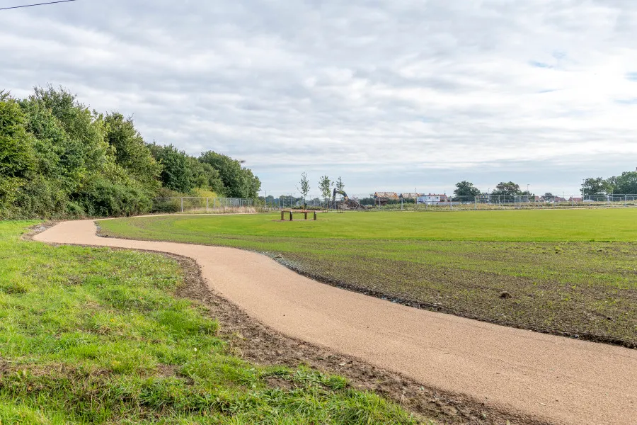 St Giles Park, photo 4