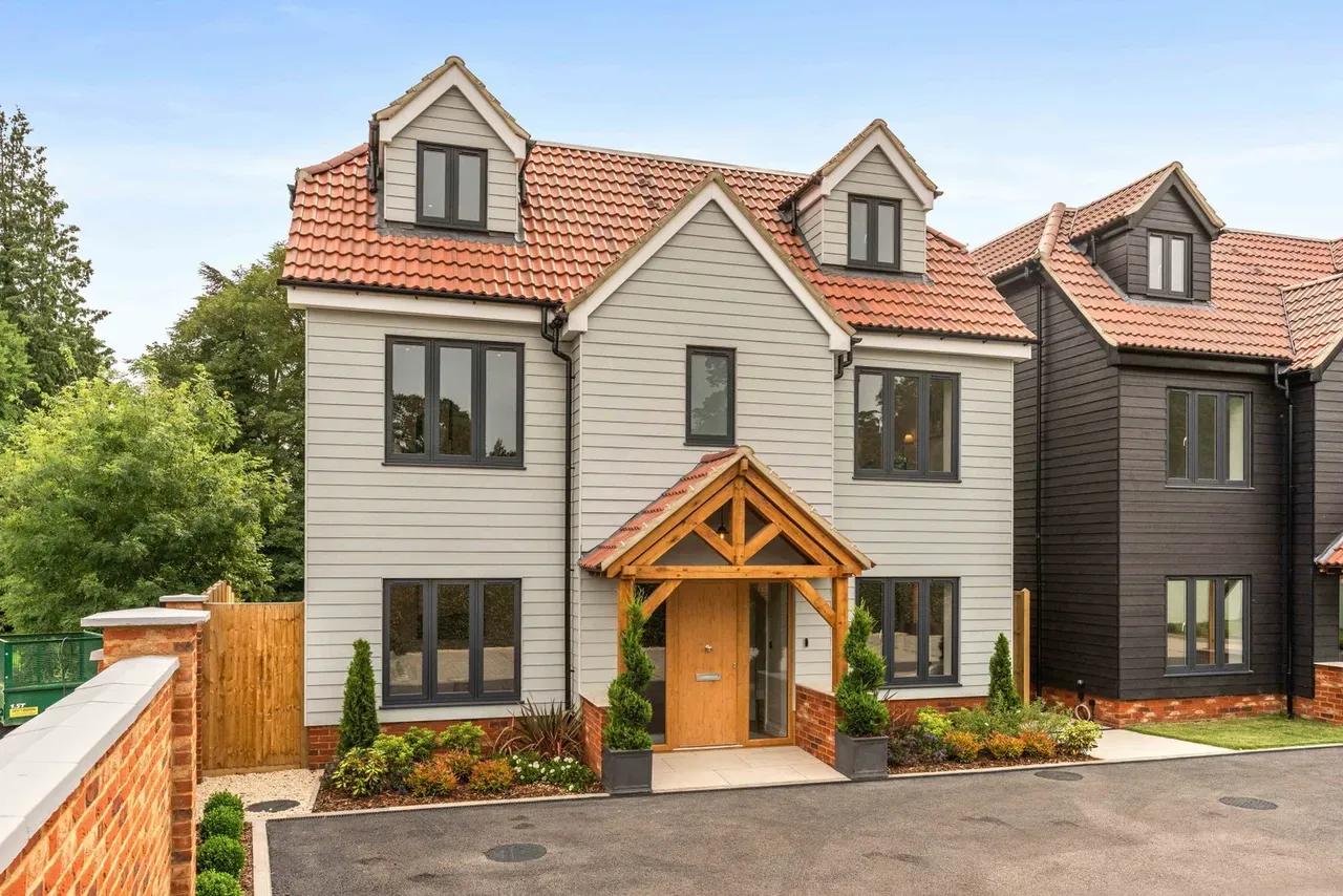 Detached house exterior