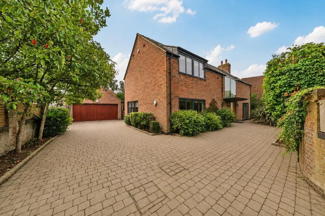 The Paddocks, Beverley, photo 3