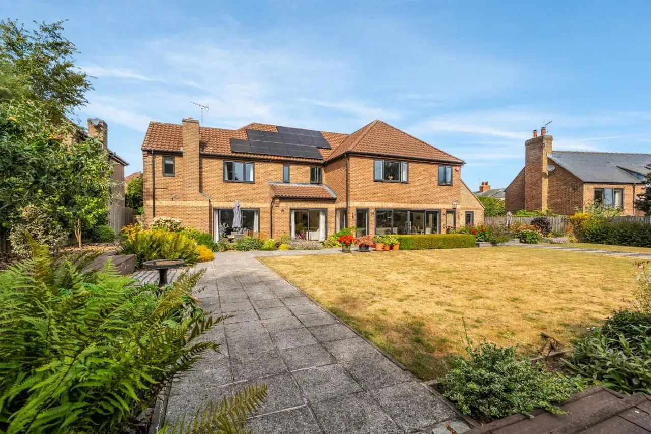 The Paddocks, Beverley, photo 2