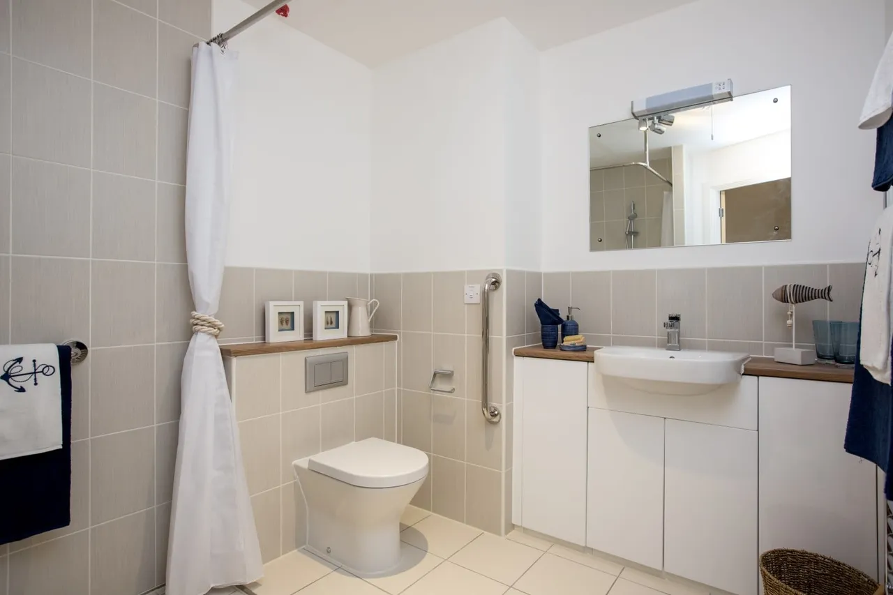 Tudor Rose Court, photo 7