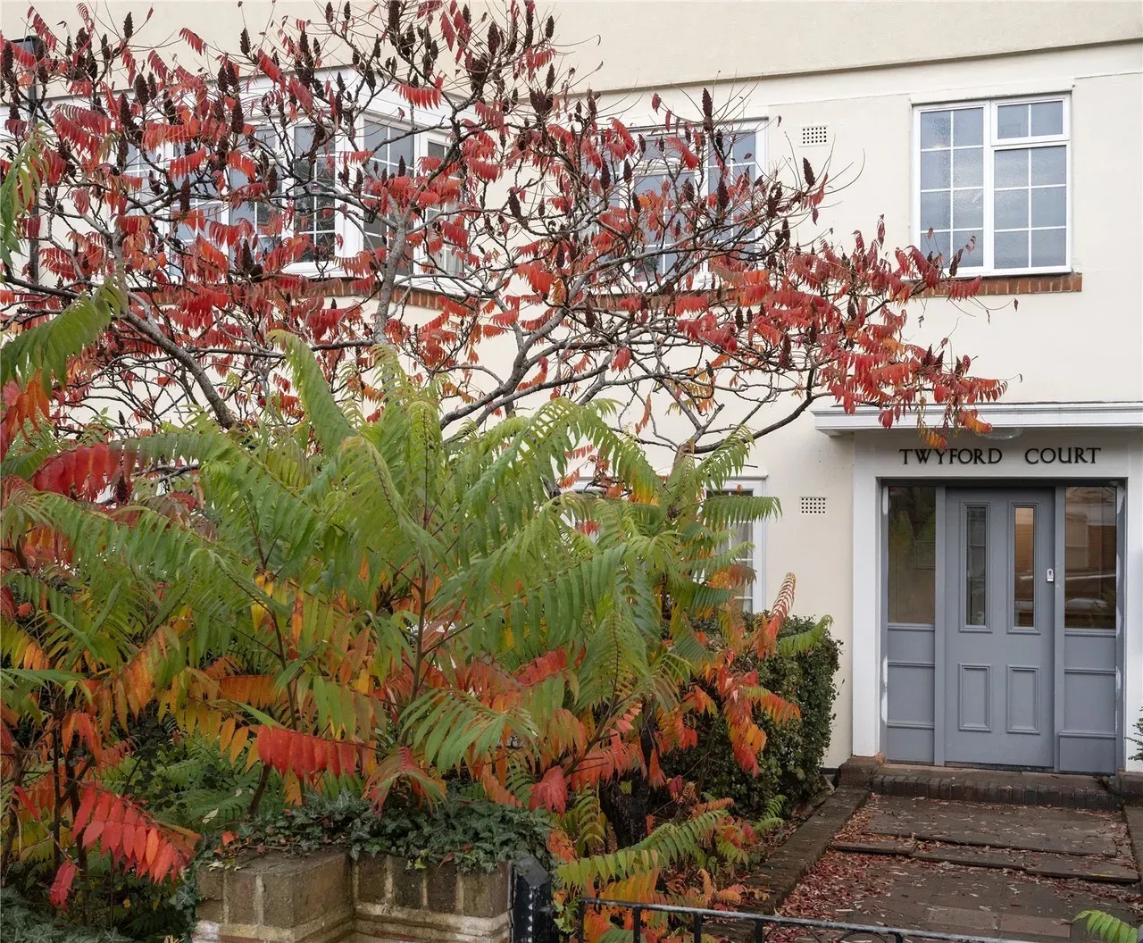Twyford Court, photo 2