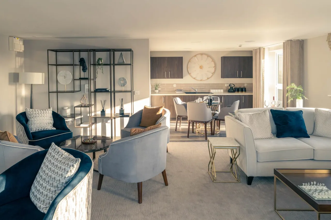 Uplands Place, photo 8