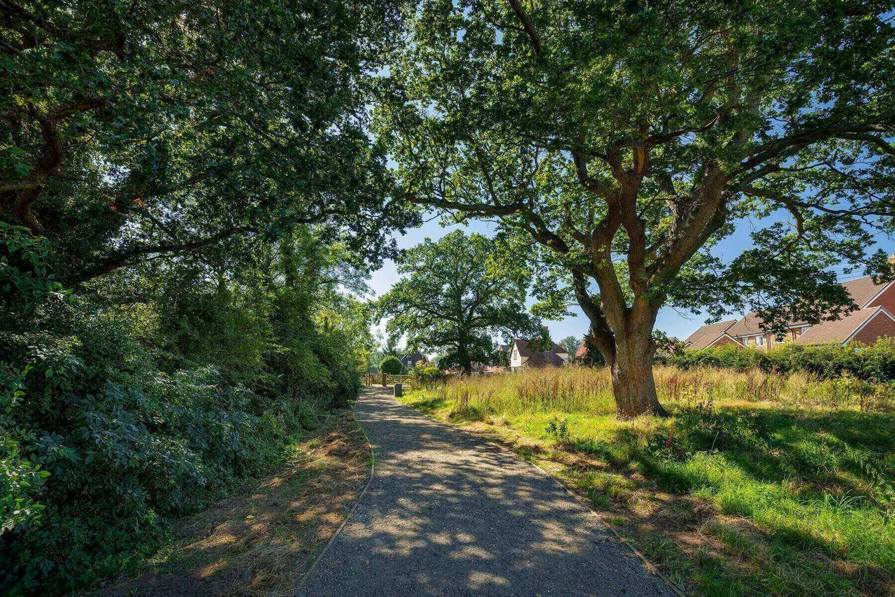 Westvale Park, photo 10