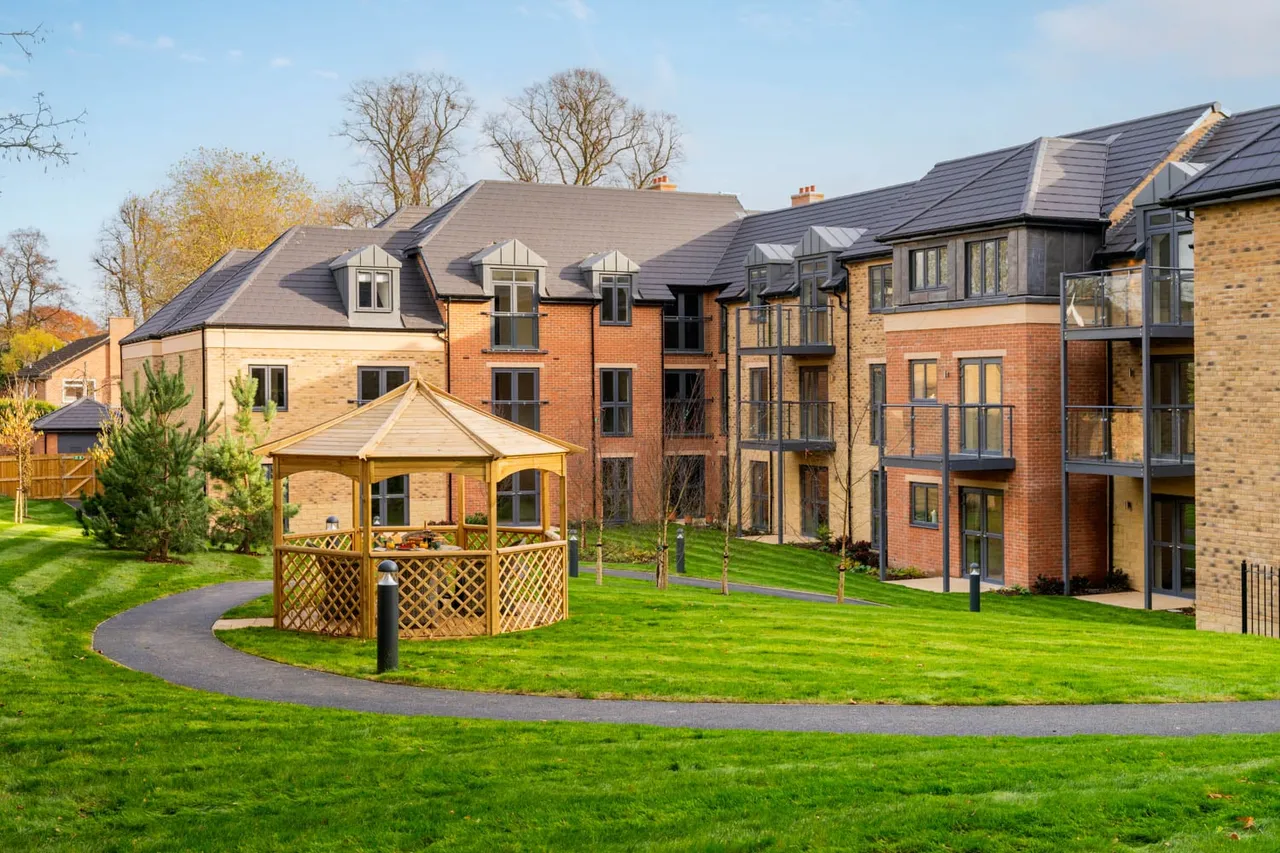 Westwood Manor, photo 4