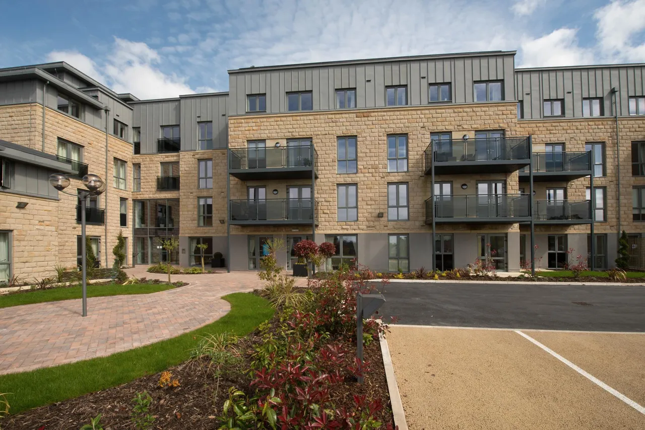 Williamson Court, photo 2