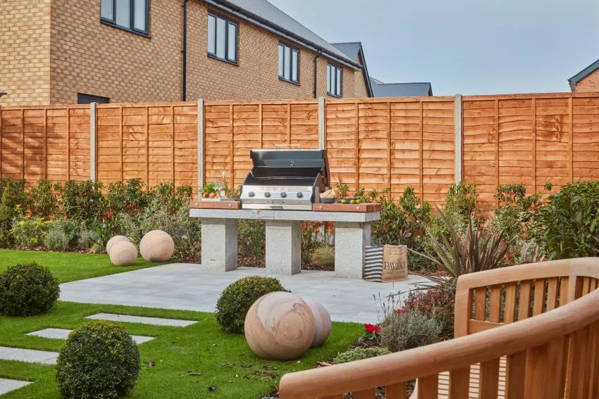 Ebbsfleet Cross at Garden City, photo 19