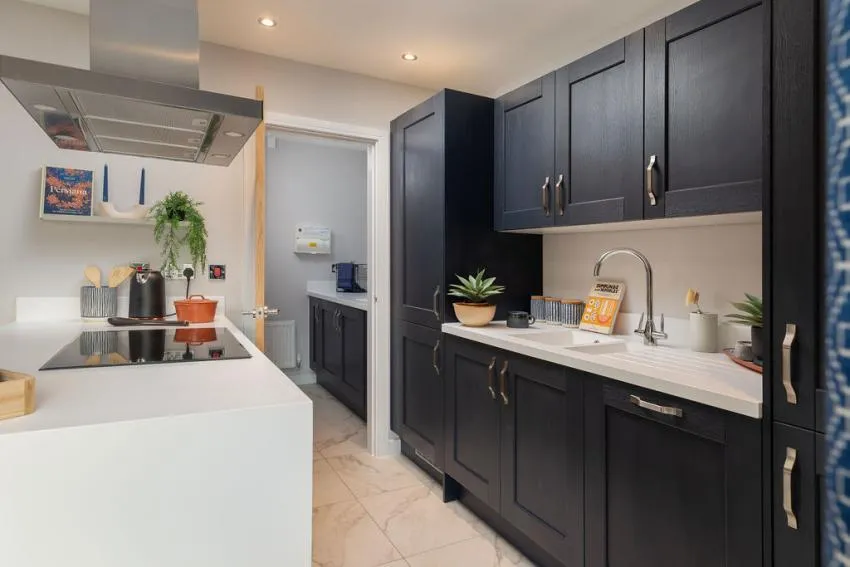 Hatton Court, photo 9