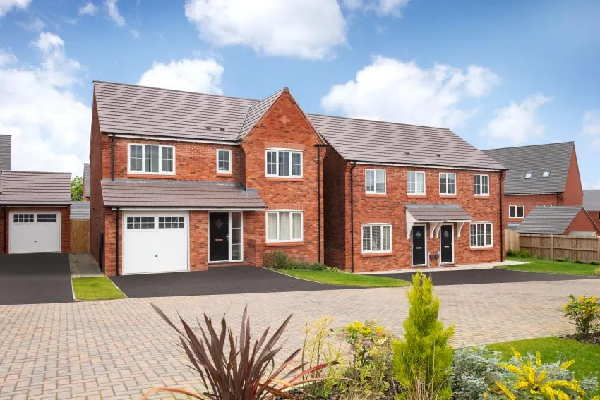 Springwood, Midway: new homes by Bellway Homes