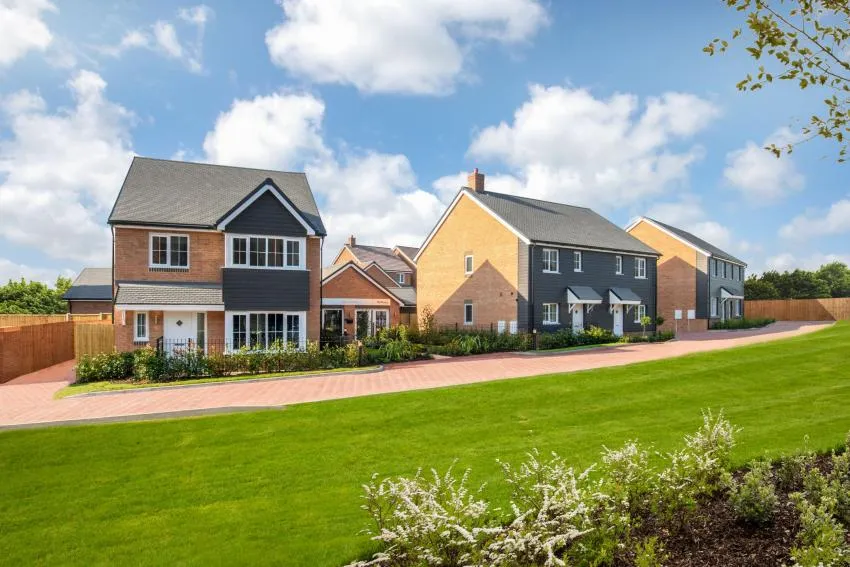 St. Mary's Hill, Blandford St Mary: new homes by Bellway Homes