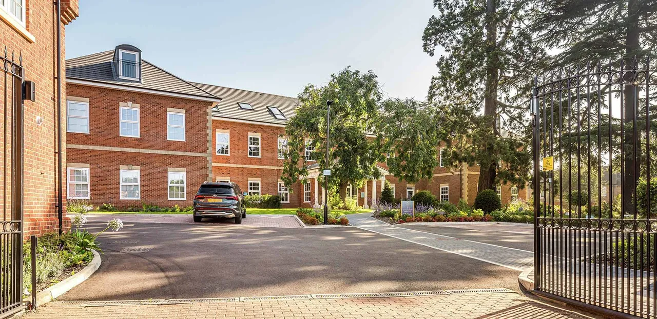 Berkeley Place, photo 3