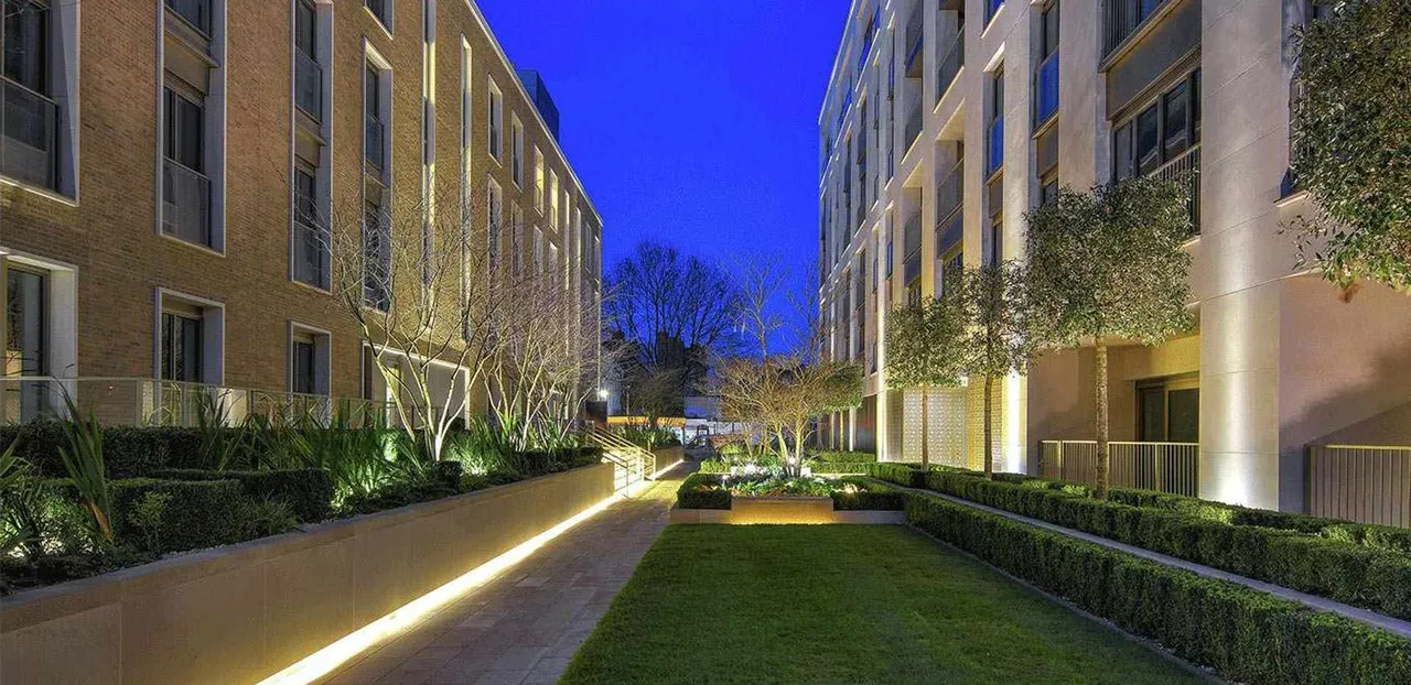 Ebury Square, photo 10