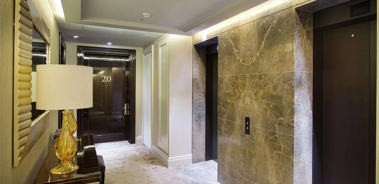 Ebury Square, photo 6