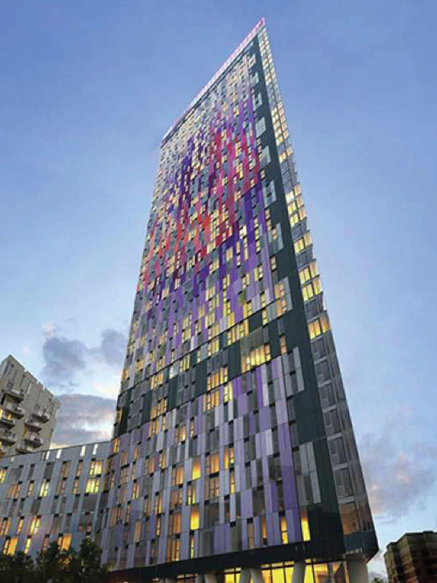 Saffron Square, photo 11