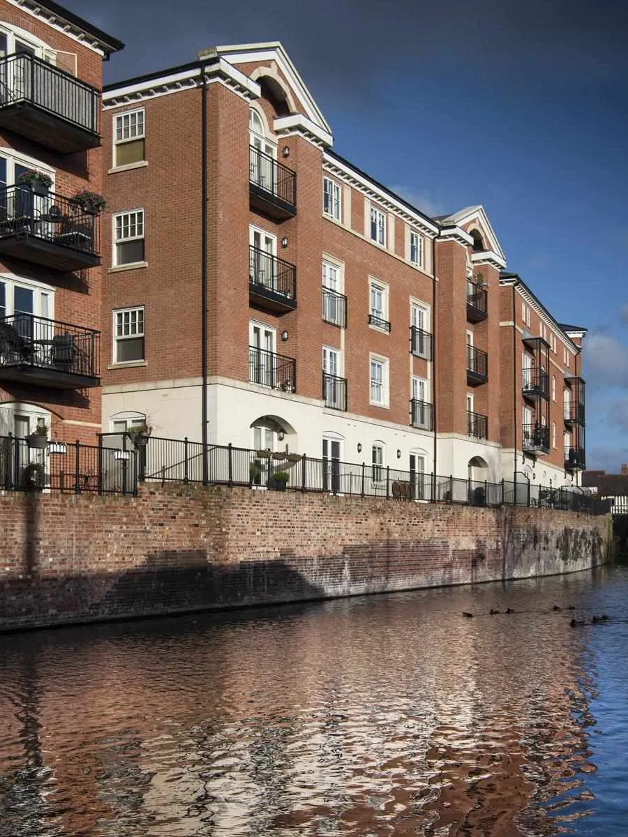 The Waterside at Royal Worcester — photo 4