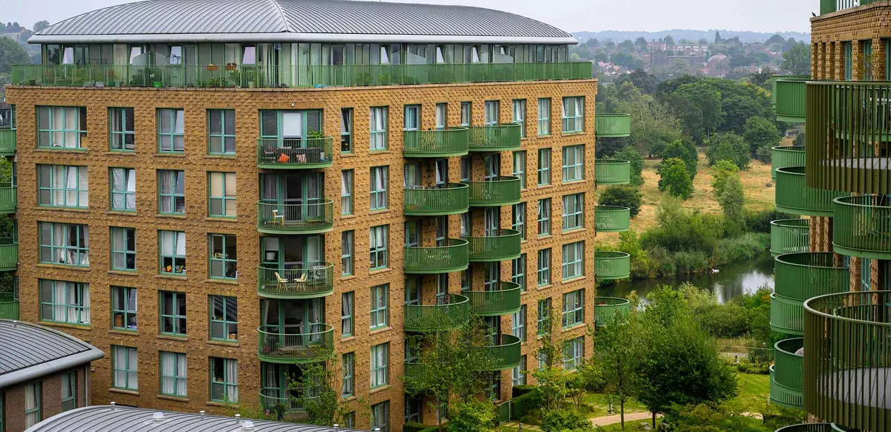 Waterlily Court, Greenwich: new homes by Berkeley Homes