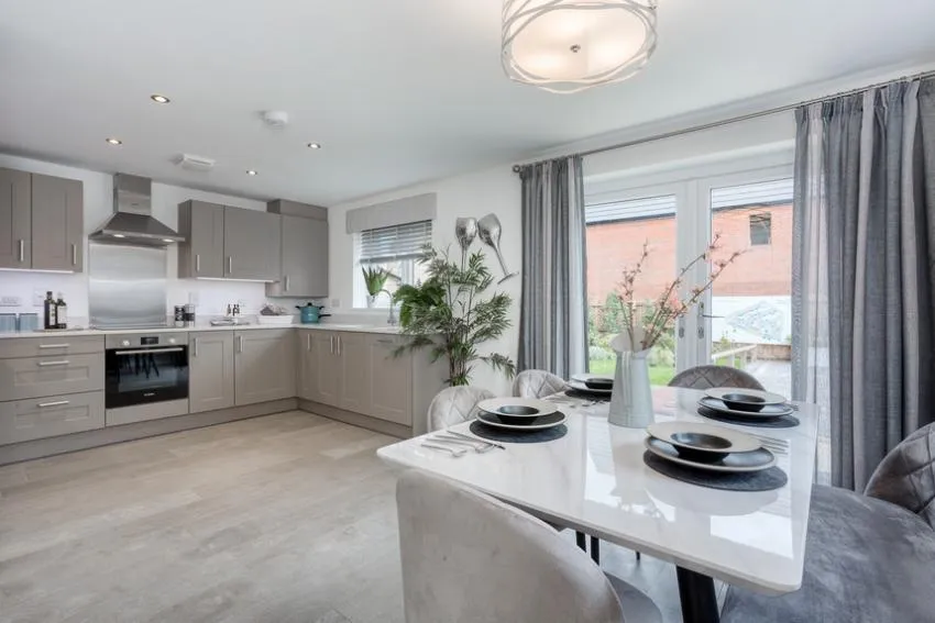Pippins Place, East Malling: new homes by Bovis Homes