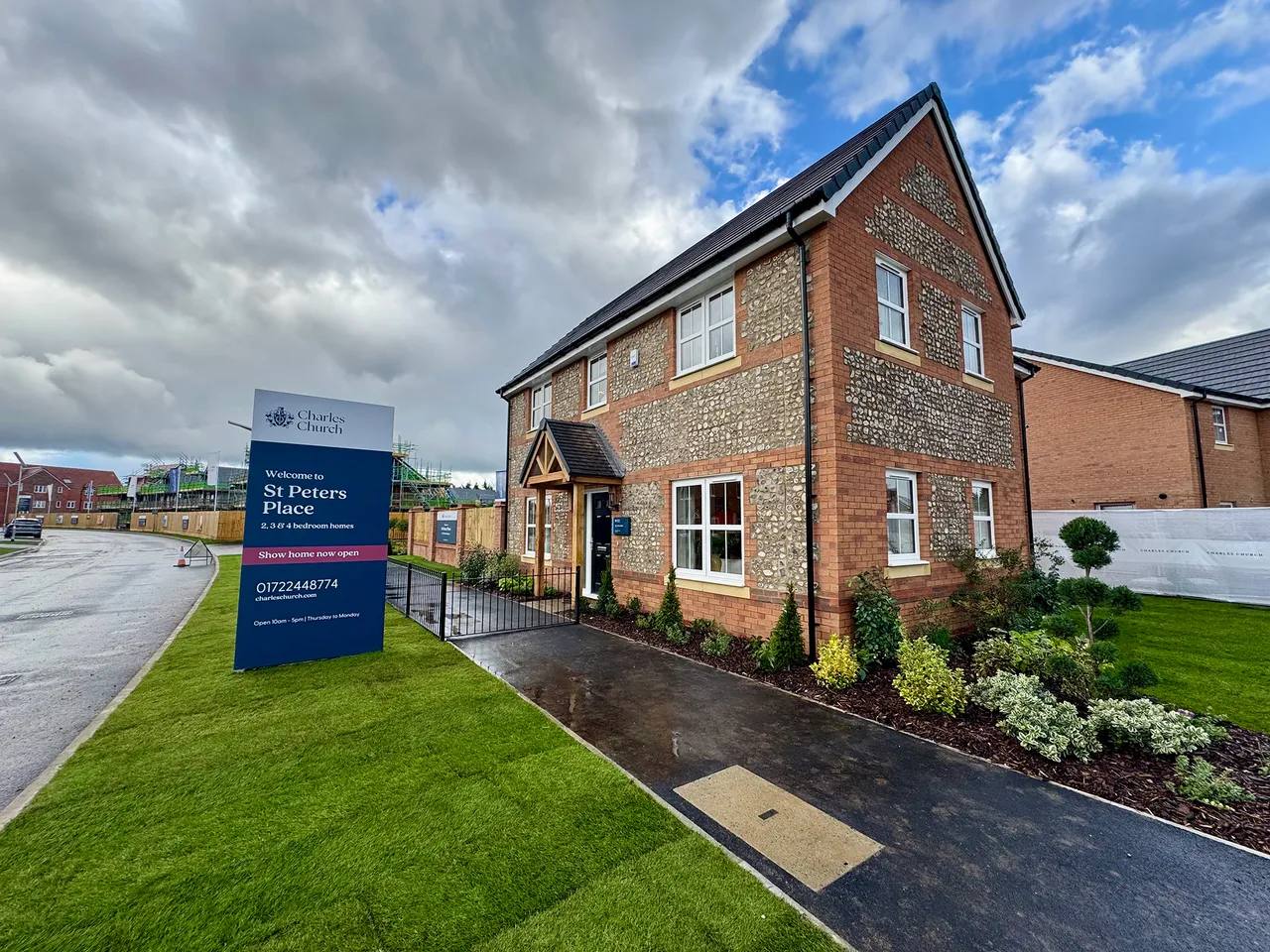 St Peters Place, Salisbury: new homes by Charles Church