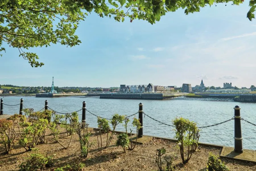 Rochester Riverside, photo 13