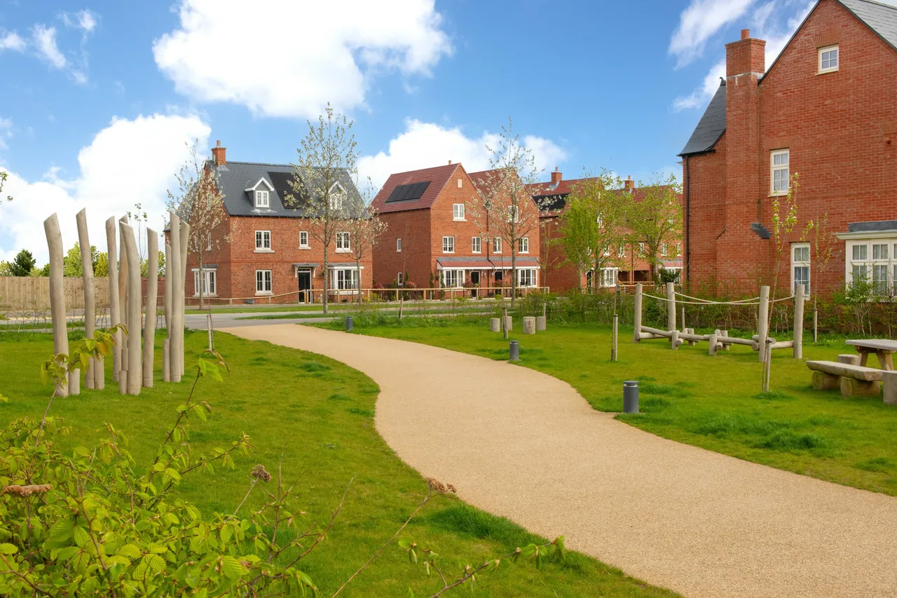 Alconbury Weald, photo 8