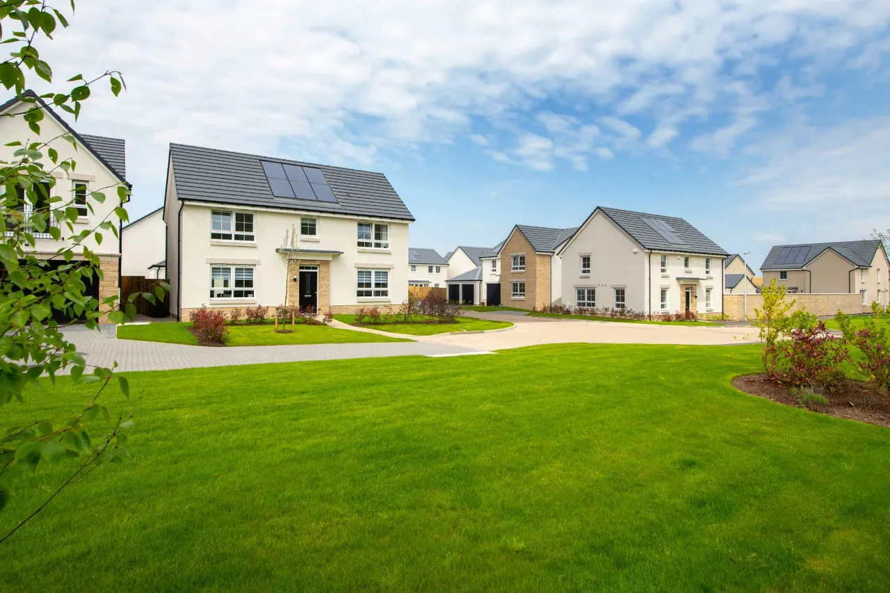 DWH @ Bangour Village, Wester Dechmont: new homes by David Wilson Homes