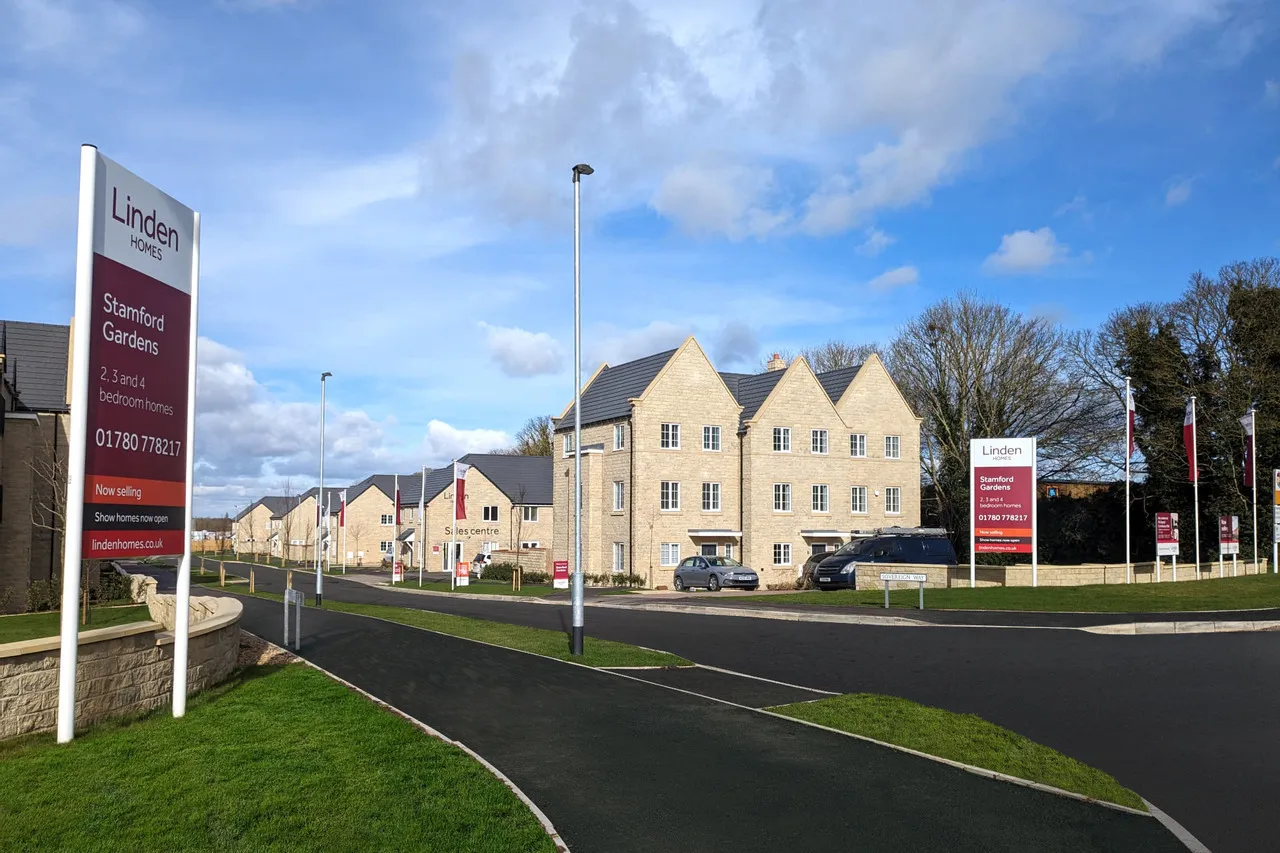 Stamford Gardens, Stamford: new homes by Linden Homes
