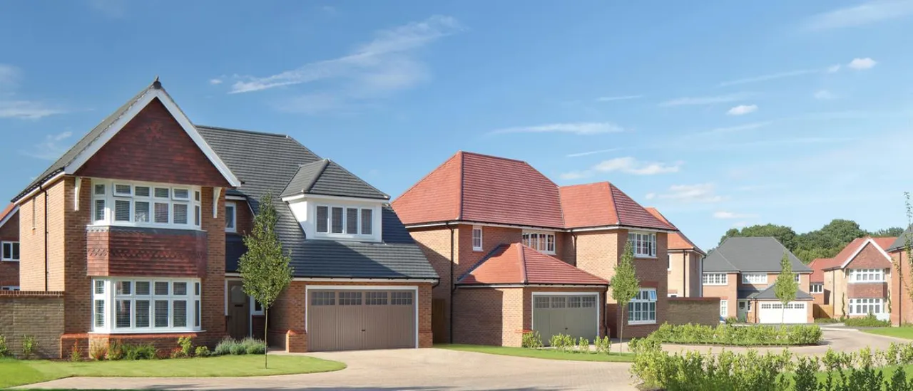 Caddington Woods, Caddington: new homes by Redrow Homes