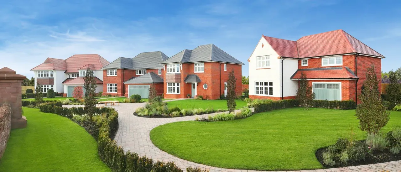 Glevum Green, Gloucester: new homes by Redrow Homes