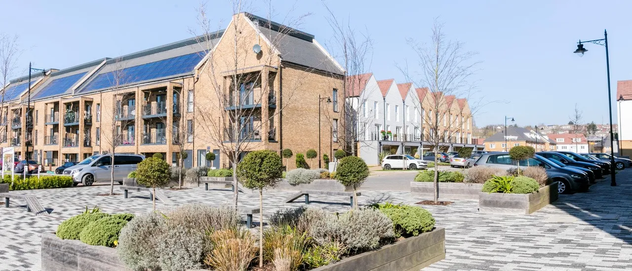 Temple Wharf, Rochester: new homes by Redrow Homes