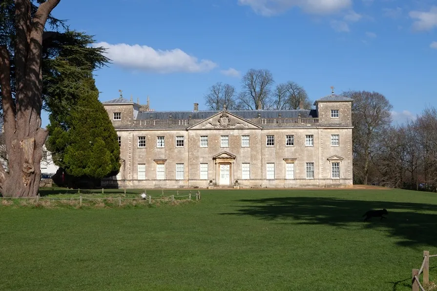 Robin Gardens, photo 10