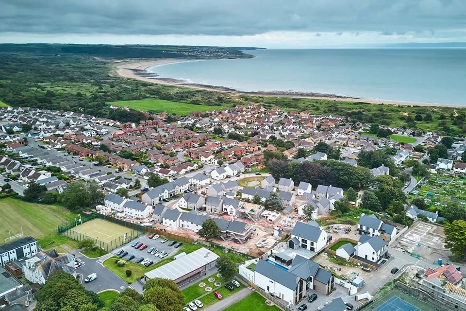 The Grange, Porthcawl: new homes by Taylor Wimpey