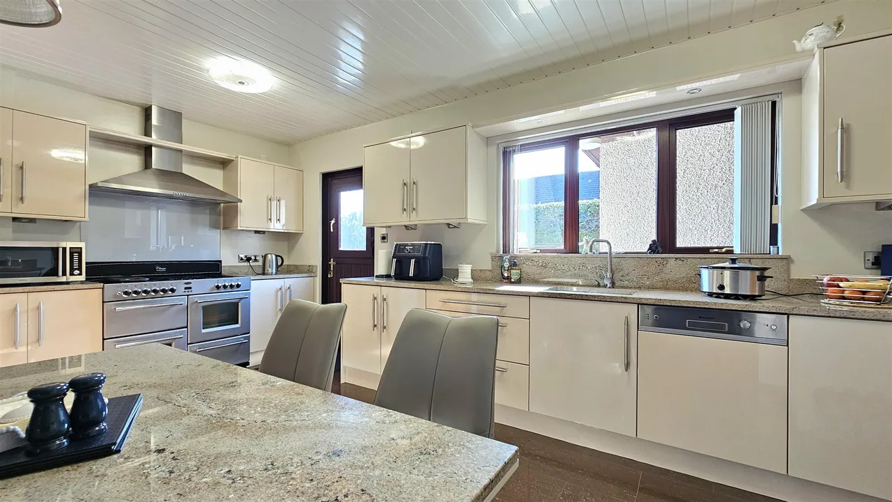 Rose Gardens, Carrickfergus, BT38, photo 18