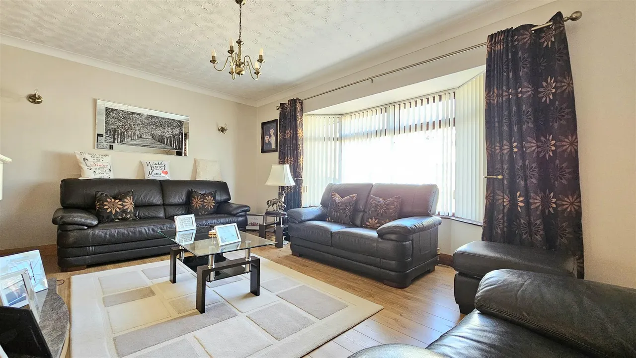 Rose Gardens, Carrickfergus, BT38, photo 7