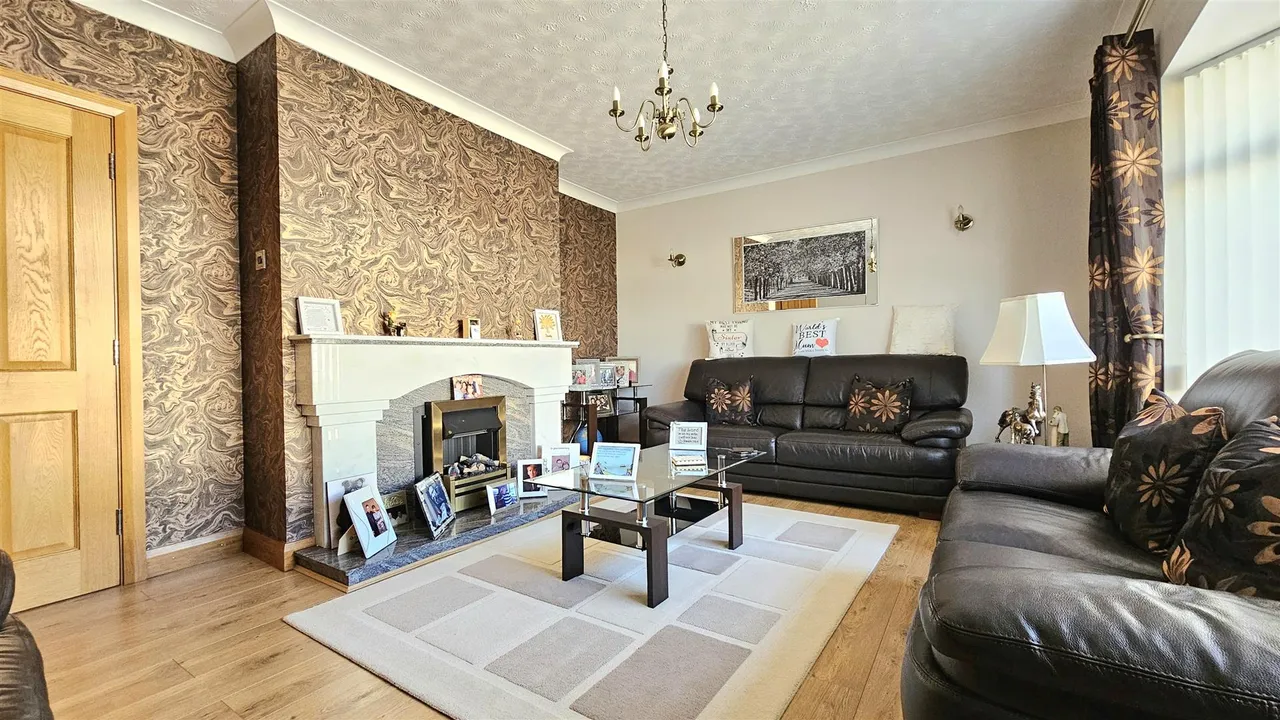 Rose Gardens, Carrickfergus, BT38, photo 6