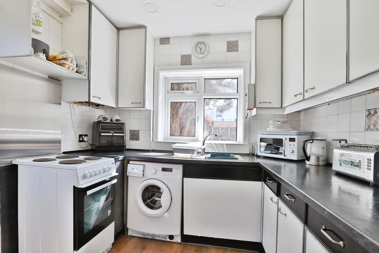 Bradpole Road, Strouden Park, BH8, photo 9