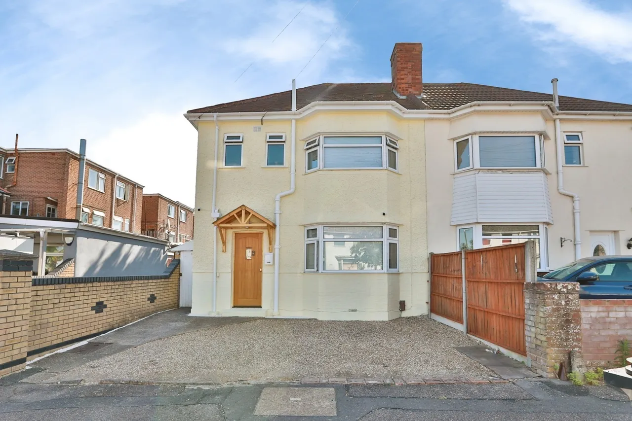 3 bed house for sale, Bradpole Road, Strouden Park, BH8