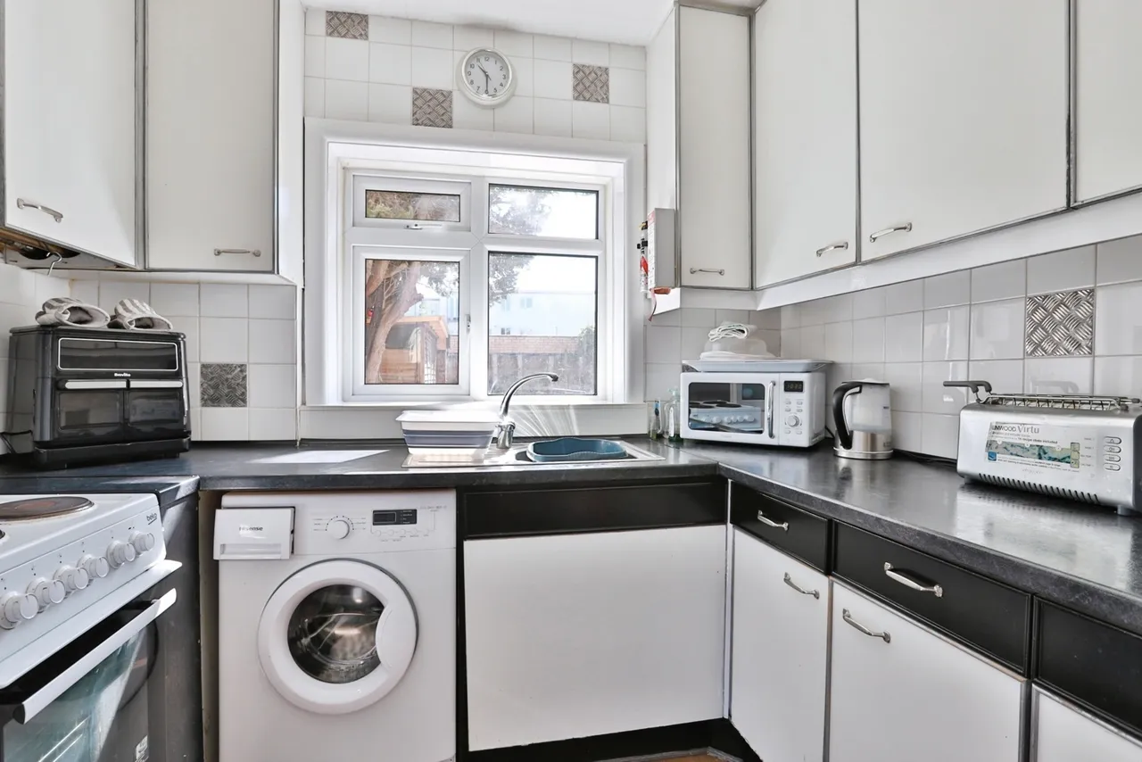 Bradpole Road, Strouden Park, BH8, photo 5