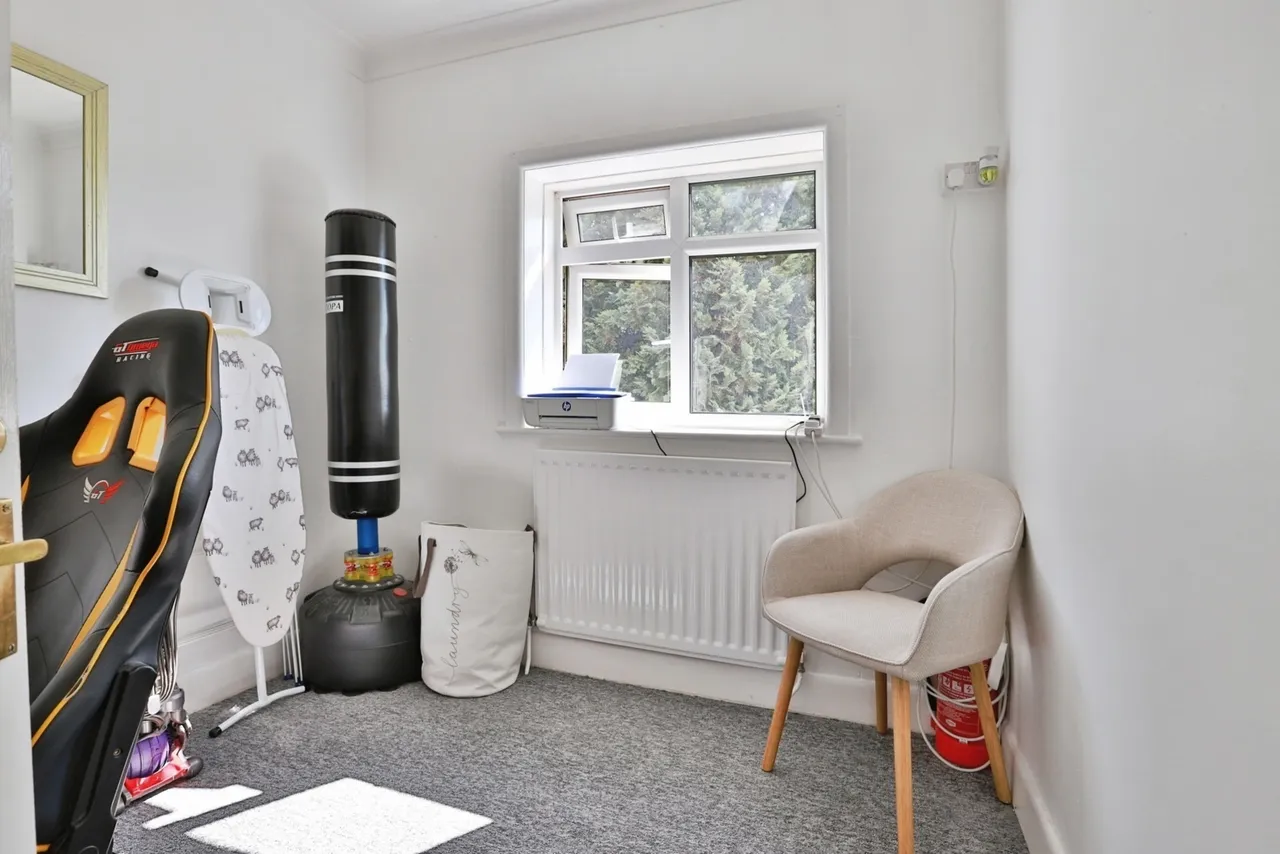Bradpole Road, Strouden Park, BH8, photo 17