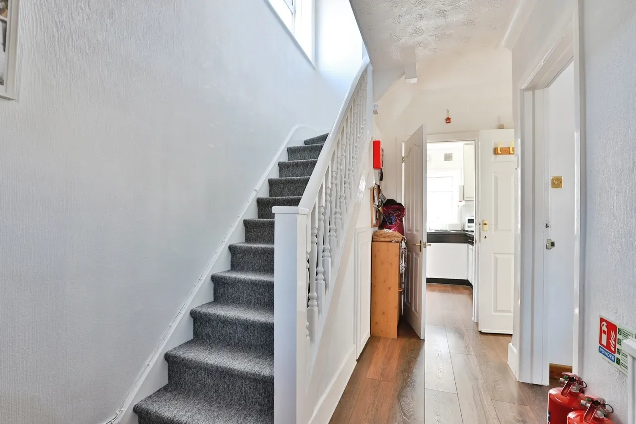 Bradpole Road, Strouden Park, BH8, photo 12
