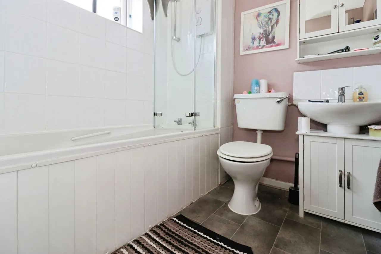 Elizabeth Crescent, Stoke Gifford, Bristol, BS34, photo 3