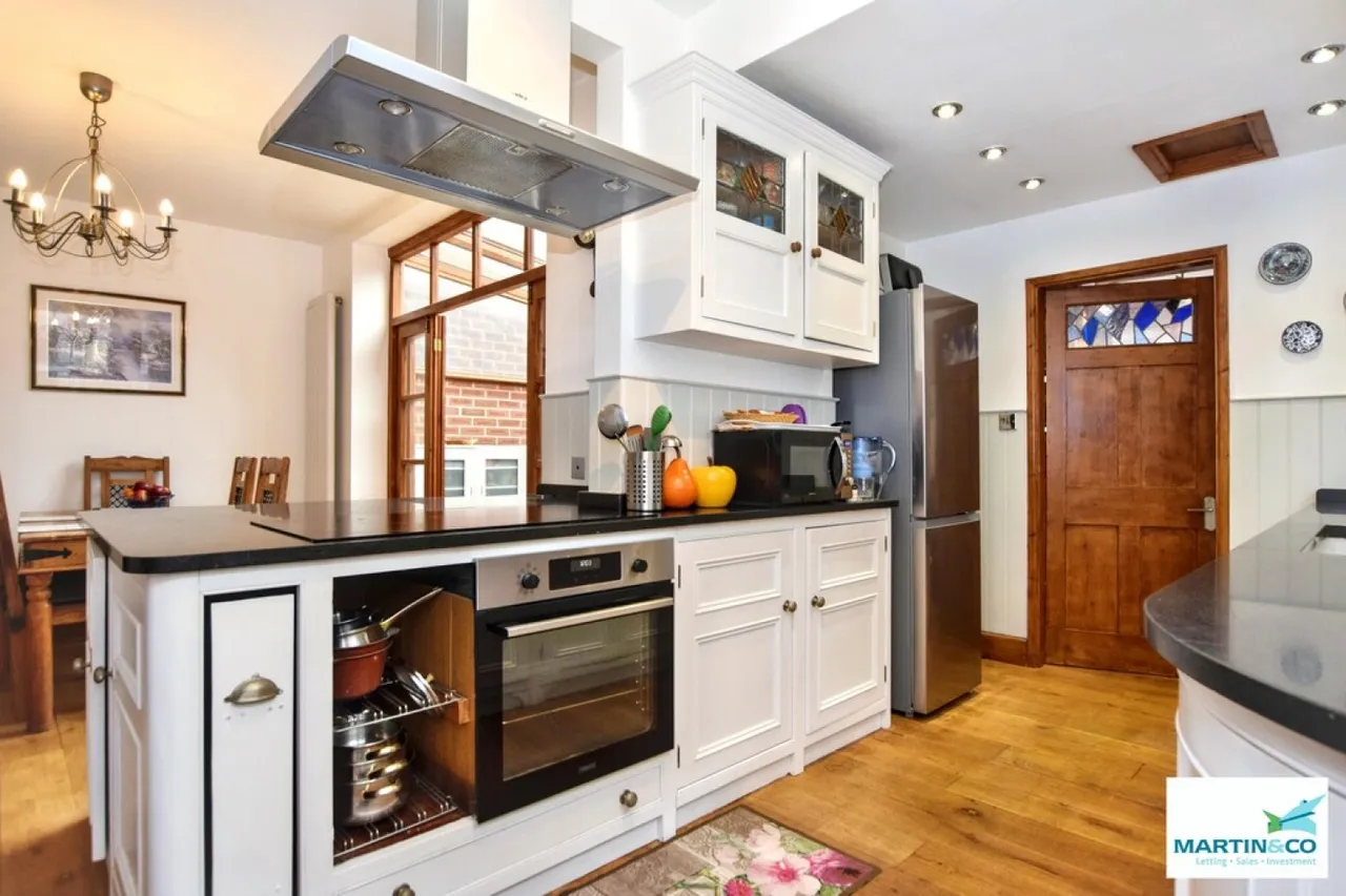 Attleborough Road, Nuneaton, CV11, photo 4