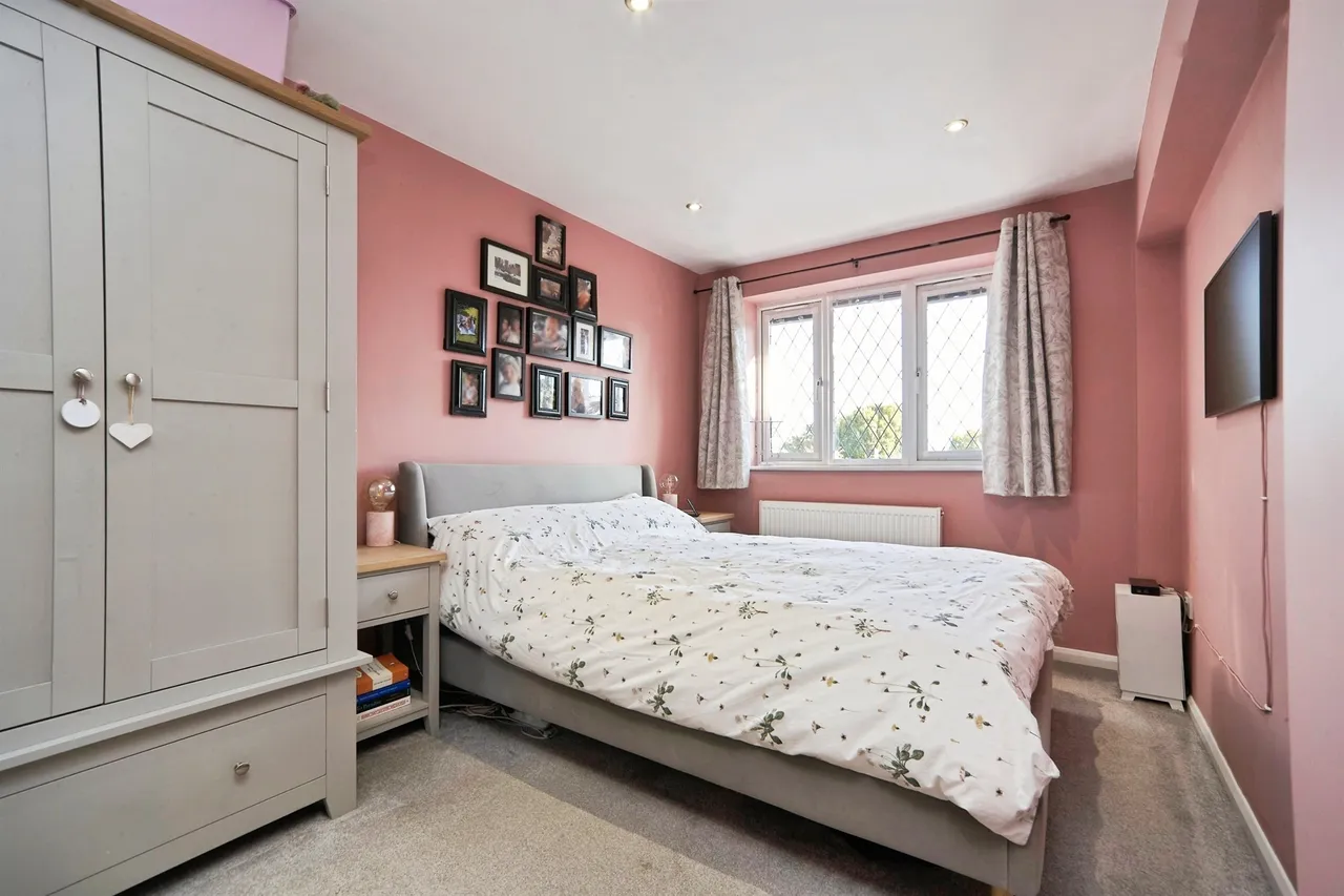 Fearnville Mount, Leeds, LS8, photo 14