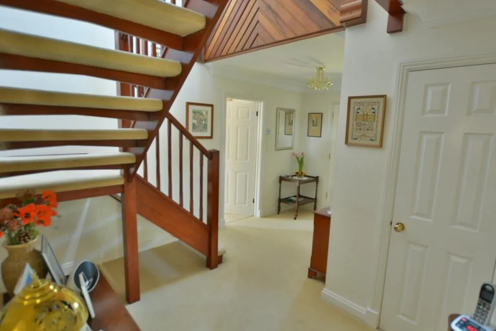 Silverwood Close, Wimborne, BH21, photo 11