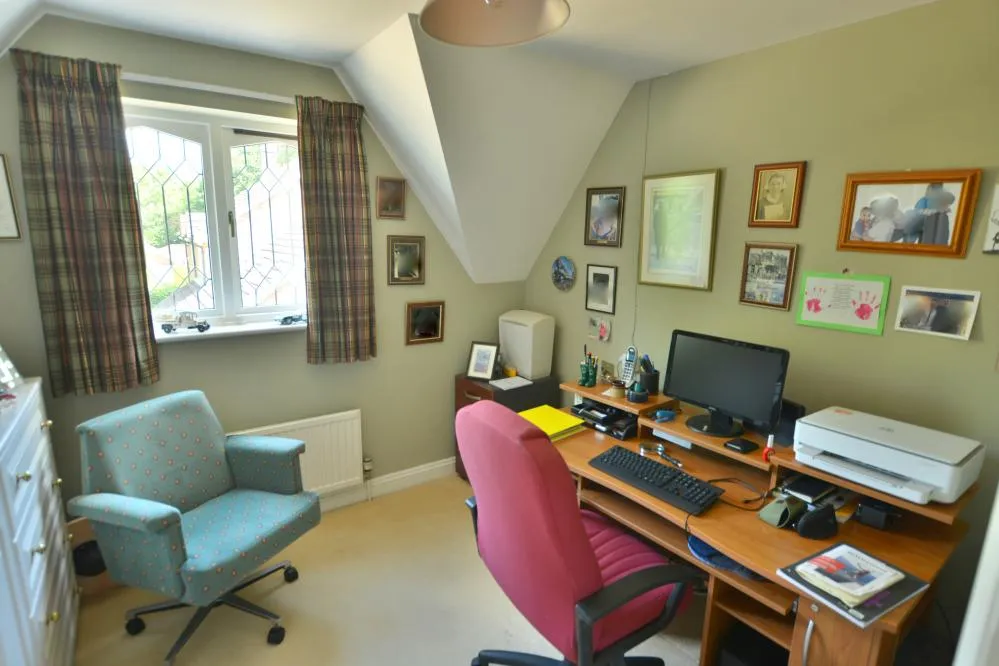 Silverwood Close, Wimborne, BH21, photo 19