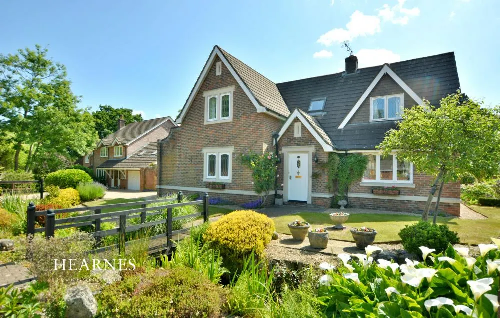 4 bed house for sale, Silverwood Close, Wimborne, BH21