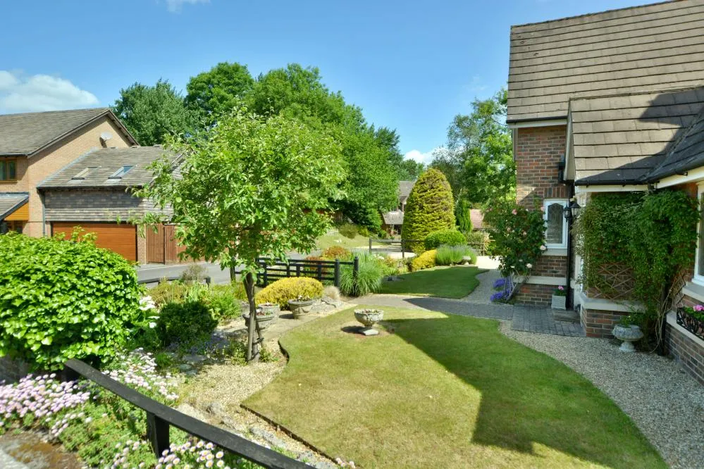Silverwood Close, Wimborne, BH21, photo 22